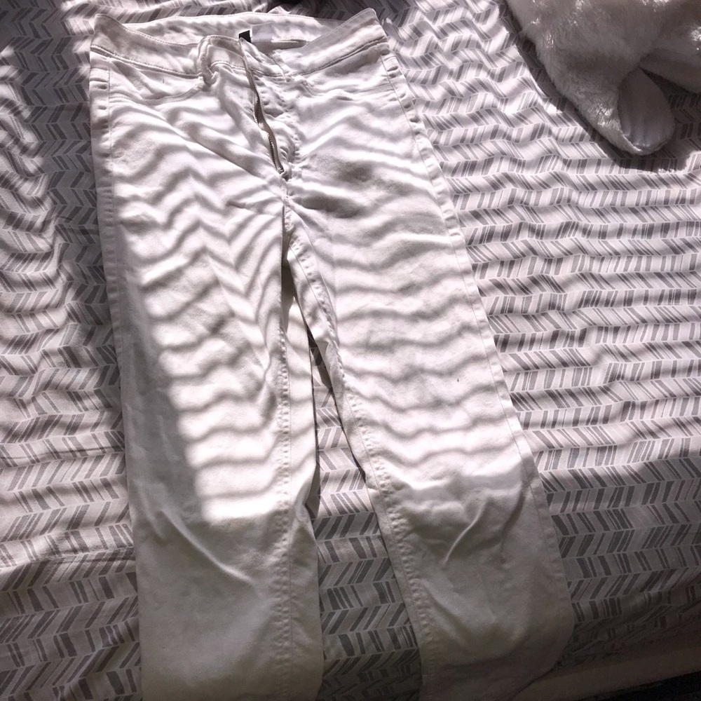 White highwaist skinny jeans